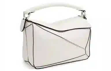 LOEWE Puzzle
