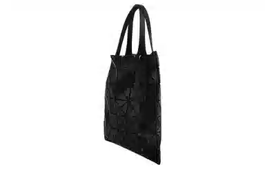 ISSEY MIYAKE Lucent Matte Tote