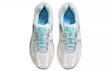 Nike Air Zoom Vomero 5