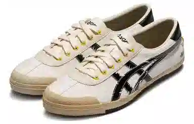 Trouble Smile x Asics