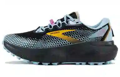 Brooks Caldera 6