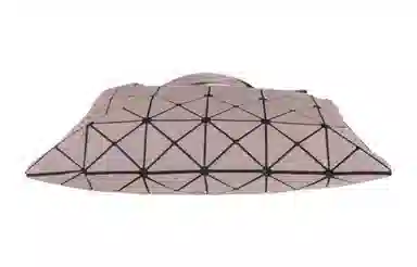 ISSEY MIYAKE Lucent Tote