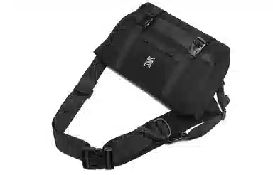 NOMK Messenger Bag Black