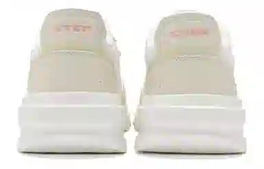 特步 简约百搭 防滑耐磨 低帮 运动休闲鞋 女款 茶白色