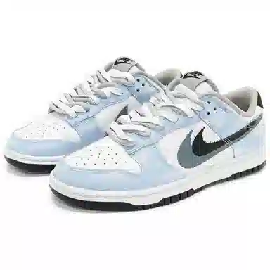 Nike Dunk Low "Sea Salt Blue"