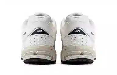 New Balance NB 2002R