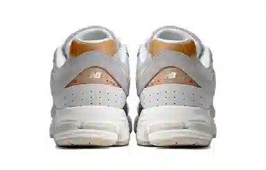 New Balance 2002R Light Grey