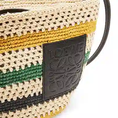 LOEWE Basket Pochette