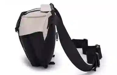 Slazenger Utility Buckle Chest Bag Black White