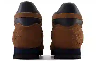 New Balance Rainier