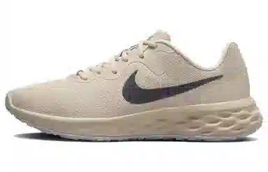 Nike Revolution 6 Brown