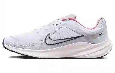 Nike Quest 5 Premium White