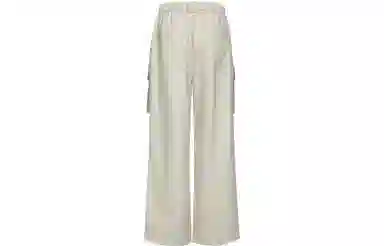 11ESTRANGER ASTRANGER