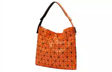 ISSEY MIYAKE Baguette