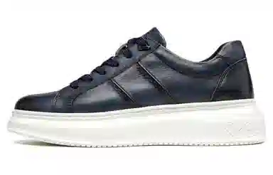 VICKI BROWN Fashion Sneakers