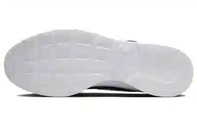 Nike Tanjun FlyEase Black