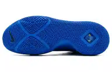 Nike Kyrie 3