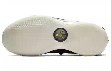 Travis Scott x Air Jordan 33 NRG Olive