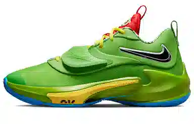 uno x Nike Freak 3 Low Green