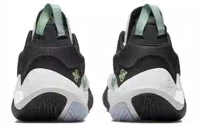 Nike Giannis Immortality 2