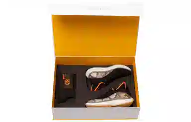 Under Armour Curry 8 8 "StrikeFlow"