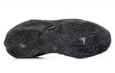 Nike Lebron 11 Blackout