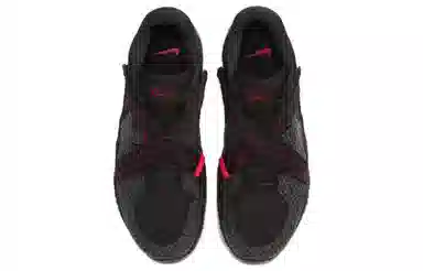 Nike Zoom Court Dragon