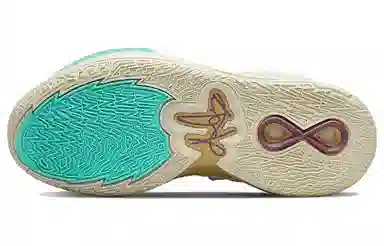 Nike Kyrie 8 Infinity "Keep Sue Fresh" 8