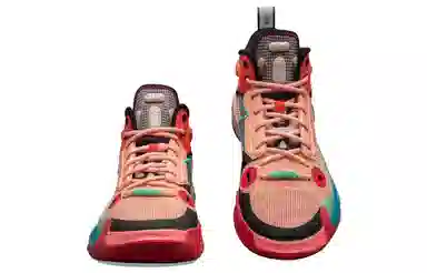 Li-Ning WOW 10 "Artist"