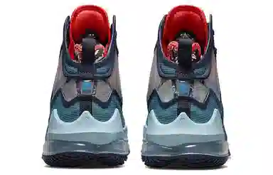 Nike Lebron 19
