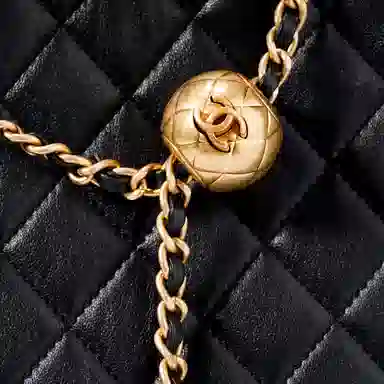 CHANEL C Tote