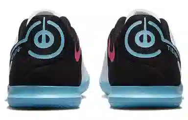 Nike Legend 9 Club IC