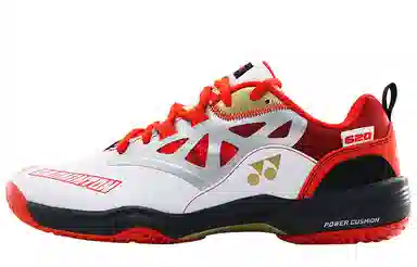 YONEX Power Cushion 620WCR