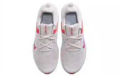 Nike Legend Essential