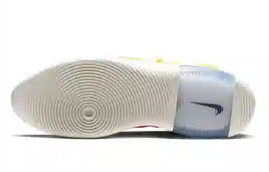 Fear of God x Nike Air Fear of God 1 amarillo fog