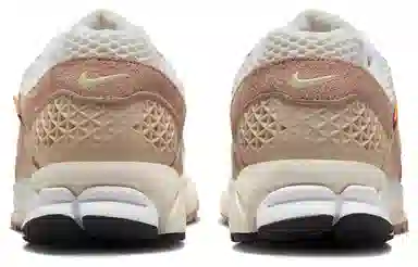 Nike Air Zoom Vomero 5