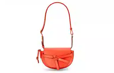 LOEWE Gate 23