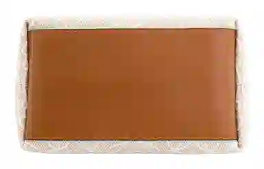 LOEWE CubiAnagram