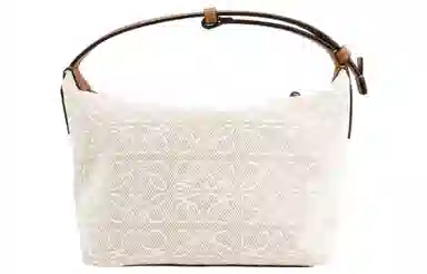 LOEWE CubiAnagram