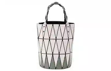 ISSEY MIYAKE Basket