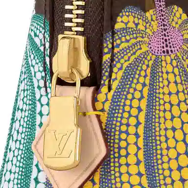 LOUIS VUITTON x Yayoi Kusama Pochette Cosmtique