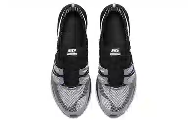 Nike Flyknit Trainer Oreo