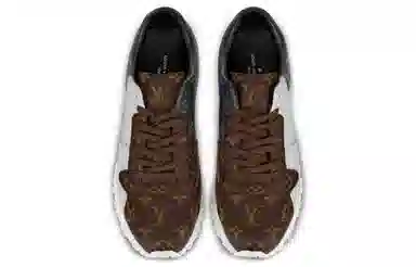 LOUIS VUITTON Run Away Monogram