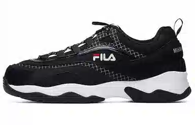 Mihara x Fila Low Sneakers Black