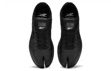 Maison Margiela x Reebok Classic Leather