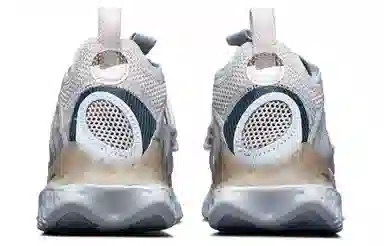 Nike ISPA Flow "Pure Platinum"