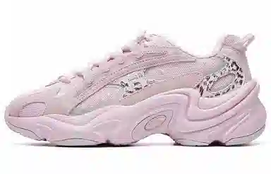 Fila Low Top Sneakers