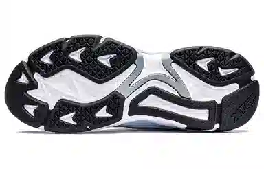 特步 山海系列 减震防滑耐磨 低帮 运动休闲鞋 白黑