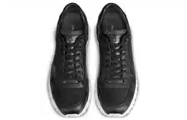 LOUIS VUITTON Run Away