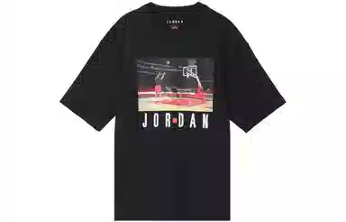 Jordan BrandUNDEFEATED T